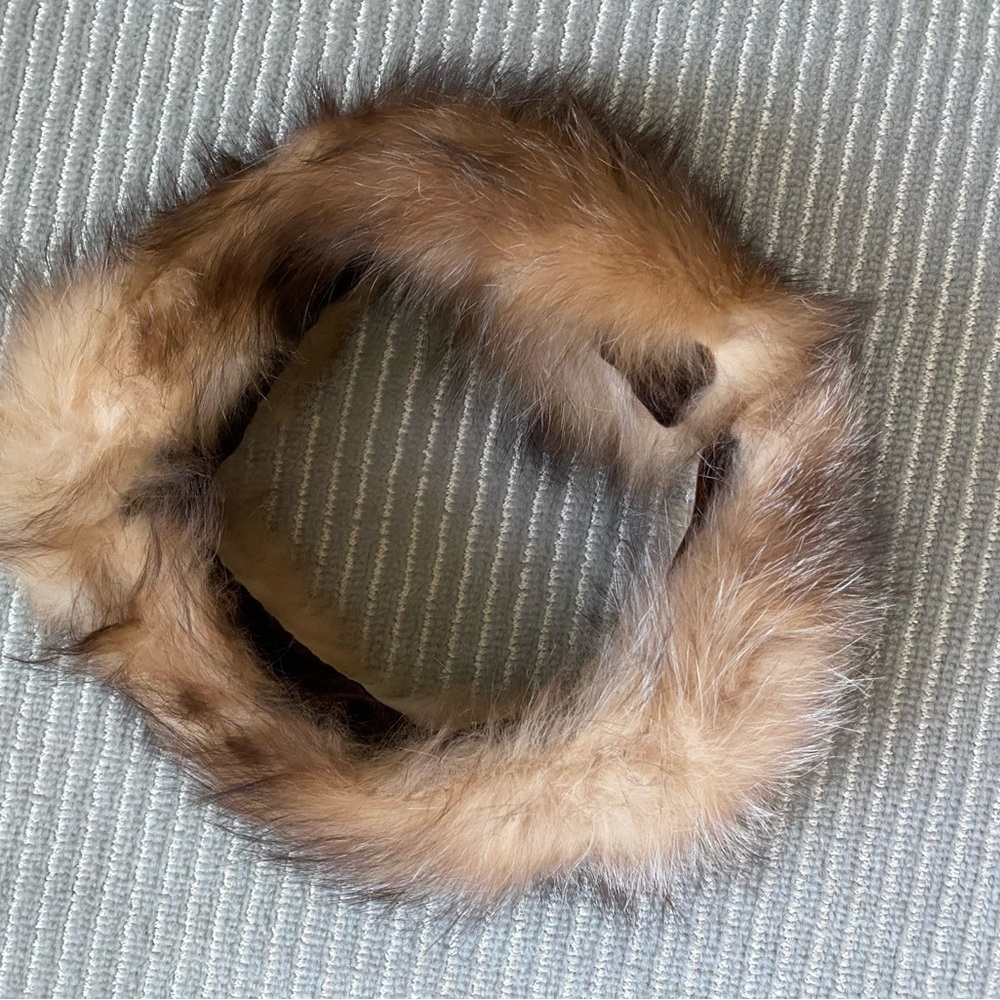 Ladies Real Mink Fur Ear Warmer. OS